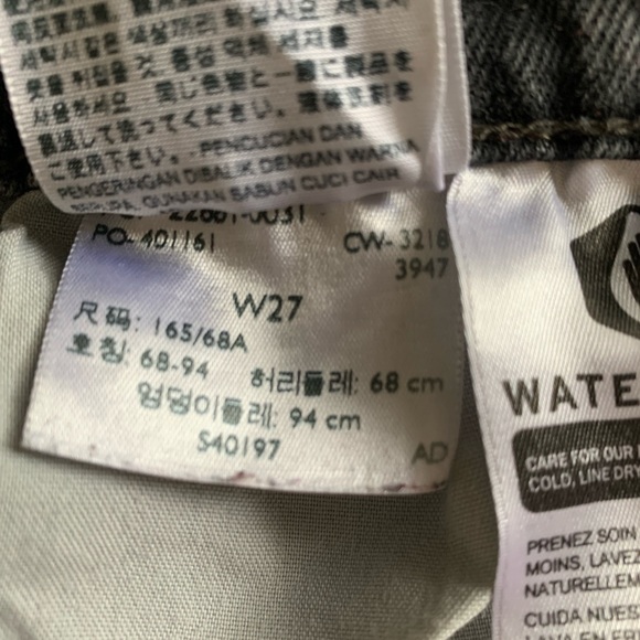 Levi’s size 27 - Picture 8 of 9